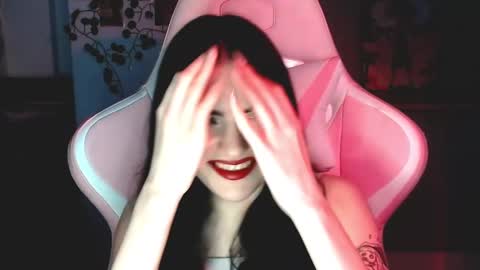 Snapshot of rockstar_girlfr chatting on 01/25/25, 05:30 Sophie online show from 01/25/25, 05:30