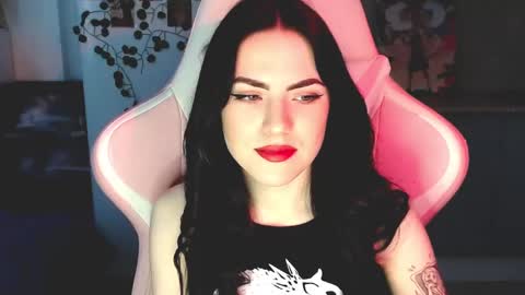 Snapshot of rockstar_girlfr chatting on 02/07/25, 10:29 Sophie online show from 02/07/25, 10:29