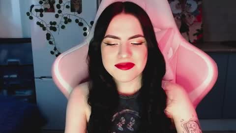 Snapshot of rockstar_girlfr chatting on 02/23/25, 10:17 Sophie online show from 02/23/25, 10:17