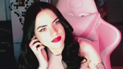 Snapshot of rockstar_girlfr chatting on 03/01/25, 04:33 Sophie online show from 03/01/25, 04:33