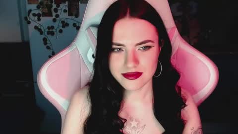 Snapshot of rockstar_girlfr chatting on 03/08/25, 04:28 Sophie online show from 03/08/25, 04:28