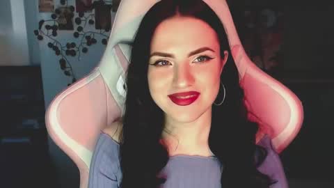 Snapshot of rockstar_girlfr chatting on 03/09/25, 01:48 Sophie online show from 03/09/25, 01:48