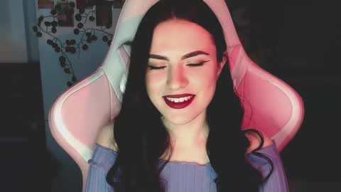 Snapshot of rockstar_girlfr chatting on 03/11/25, 01:34 Sophie online show from 03/11/25, 01:34