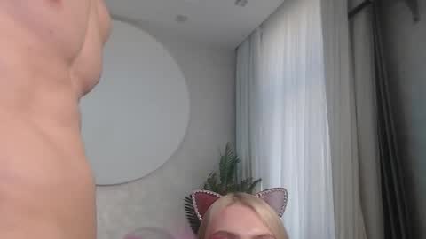 Lina and Den online show from 09/28/25, 09:36