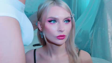 Snapshot of rockstarsgames chatting on 03/03/26, 07:14 Lina and Den online show from 03/03/26, 07:14