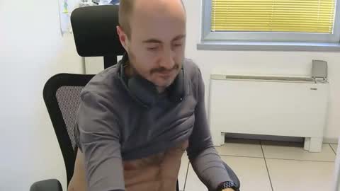 rockxxx_1984 online show from 12/19/25, 02:02