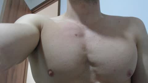 Snapshot of rocky_muscle chatting on 03/07/26, 07:33 rocky muscle online show from 03/07/26, 07:33