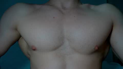 Snapshot of rocky_muscle chatting on 06/12/26, 05:34 rocky muscle online show from 06/12/26, 05:34