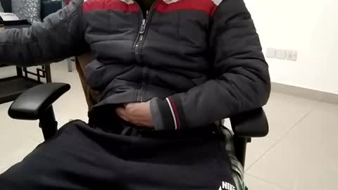 Snapshot of rockysam090 chatting on 01/27/25, 12:54 rockysam090 online show from 01/27/25, 12:54