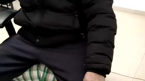 Snapshot of rockysam090 chatting on 03/02/25, 04:32 rockysam090 online show from 03/02/25, 04:32