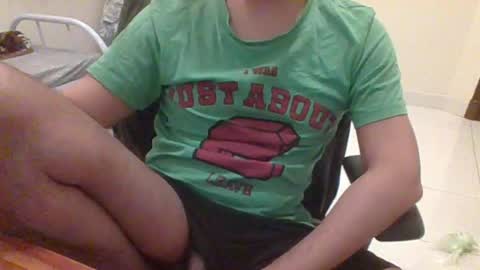 rockysam090 online show from 06/08/26, 10:21