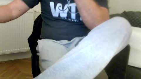 rocomale online show from 10/30/25, 11:16