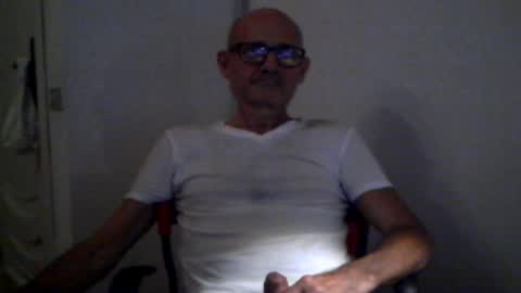 Snapshot of rodahot4 chatting on 07/12/26, 01:57 rodahot4 online show from 07/12/26, 01:57