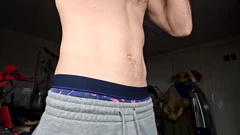 Snapshot of roddeep69 chatting on 12/18/24, 05:37 roddeep69 online show from 12/18/24, 05:37