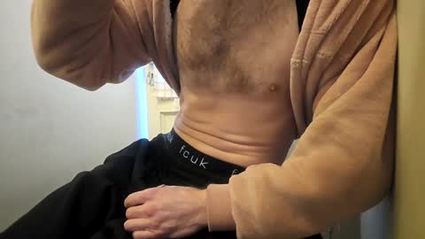 Snapshot of roddeep69 chatting on 01/09/25, 11:03 roddeep69 online show from 01/09/25, 11:03