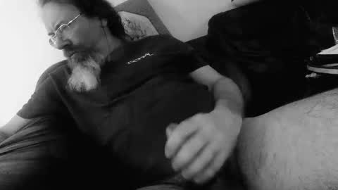 Snapshot of rodeo38 chatting on 04/12/26, 06:57 rodeo38 online show from 04/12/26, 06:57