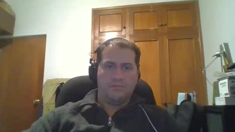 Snapshot of rodfer chatting on 11/12/25, 08:37 Rodfer online show from 11/12/25, 08:37