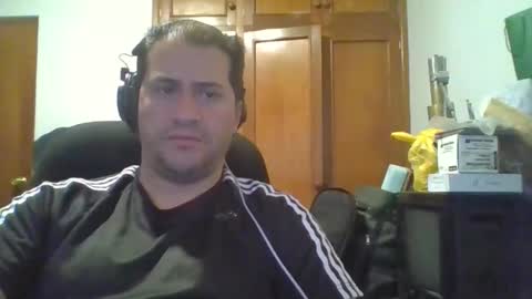 Snapshot of rodfer chatting on 11/16/25, 09:37 Rodfer online show from 11/16/25, 09:37