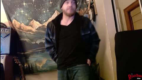 Snapshot of rodgerrabbit888 chatting on 01/01/25, 06:37 RodgerRabit888 online show from 01/01/25, 06:37