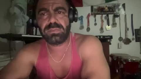 rodrigo232426 online show from 04/01/26, 11:11