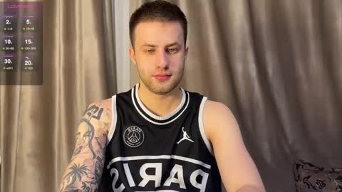 Snapshot of rodrigoveira chatting on 11/07/25, 10:43 Rodrigo online show from 11/07/25, 10:43