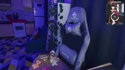 Snapshot of roffelsa chatting on 01/11/25, 12:18 Jane online show from 01/11/25, 12:18