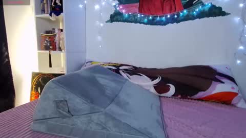 Snapshot of roffelsa chatting on 01/09/26, 08:06 Jane online show from 01/09/26, 08:06