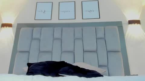 Snapshot of roger_wesley__ chatting on 01/10/25, 02:14 Roger Wesley online show from 01/10/25, 02:14