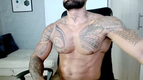 Snapshot of rogers_p chatting on 01/13/25, 10:14 Rogers online show from 01/13/25, 10:14