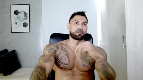 Snapshot of rogers_p chatting on 02/03/25, 02:34 Rogers online show from 02/03/25, 02:34