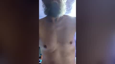 Snapshot of rogerwooddell691 chatting on 07/14/26, 10:37 rogerwooddell691 online show from 07/14/26, 10:37