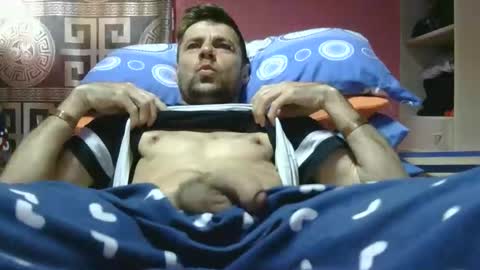 Snapshot of rogobeteilie chatting on 03/16/26, 08:40 Banderas online show from 03/16/26, 08:40