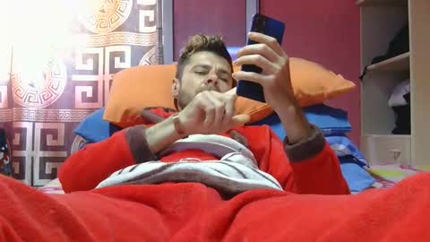 Snapshot of rogobeteilie chatting on 03/24/26, 09:47 Banderas online show from 03/24/26, 09:47