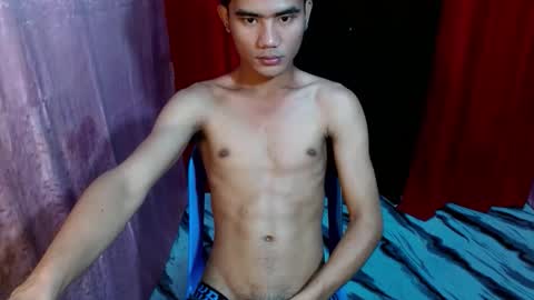 roianboyyy online show from 05/23/26, 02:43
