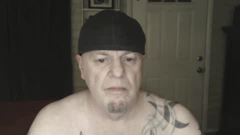 roinaz online show from 01/10/25, 03:18