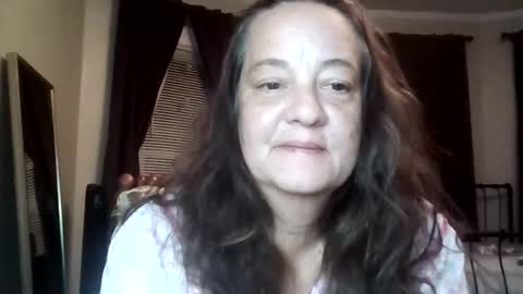 Snapshot of roisierios chatting on 06/06/26, 01:43 Rosie Rios online show from 06/06/26, 01:43