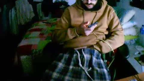 Snapshot of roketero93 chatting on 03/02/25, 03:48 roktero 90 online show from 03/02/25, 03:48