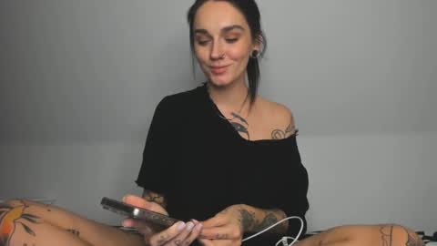 rokiinbaby online show from 12/22/24, 08:47