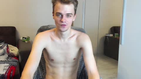 taylor fox online show from 12/05/24, 03:17