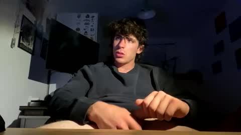 Snapshot of rokyyyyyyyy363545 chatting on 04/19/26, 02:27 rokyyyyyyyy363545 online show from 04/19/26, 02:27