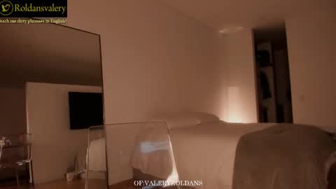 Snapshot of roldansvalery chatting on 03/29/26, 01:49 Valery Roldans online show from 03/29/26, 01:49