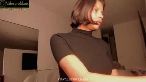 Snapshot of roldansvalery chatting on 04/04/26, 02:10 Valery Roldans online show from 04/04/26, 02:10