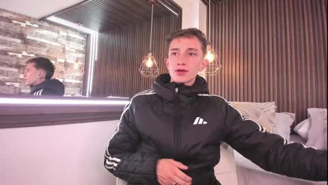 Snapshot of rolito18_ chatting on 01/26/25, 03:59 twink juli online show from 01/26/25, 03:59