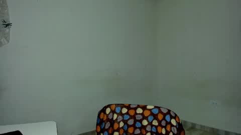 Snapshot of rolling_05 chatting on 01/10/26, 04:14 rolling_05 online show from 01/10/26, 04:14