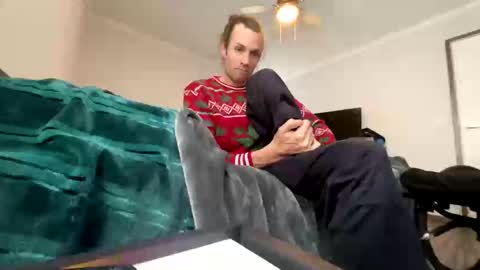 Rollinintheweeds online show from 12/02/25, 06:36