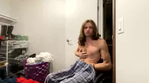 Rollinintheweeds online show from 01/12/26, 03:39