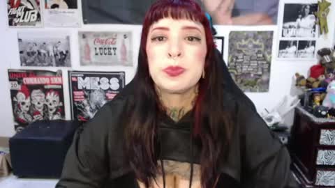 Snapshot of rollyderolandia666 chatting on 05/31/26, 09:05 Rolly online show from 05/31/26, 09:05