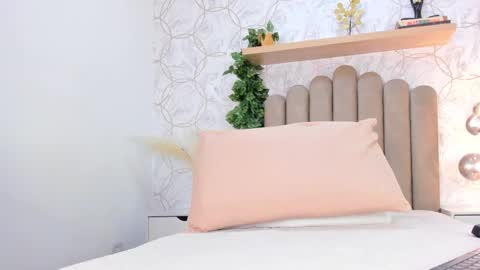   online show from 11/07/25, 11:54