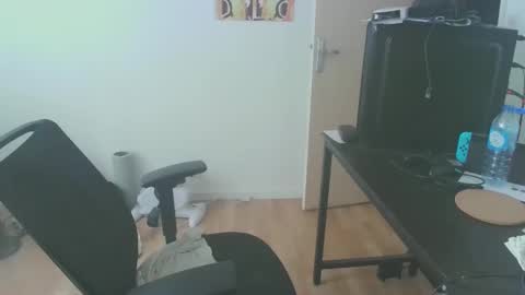 romainb72 online show from 01/03/25, 01:14