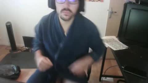 romainb72 online show from 12/04/25, 08:01